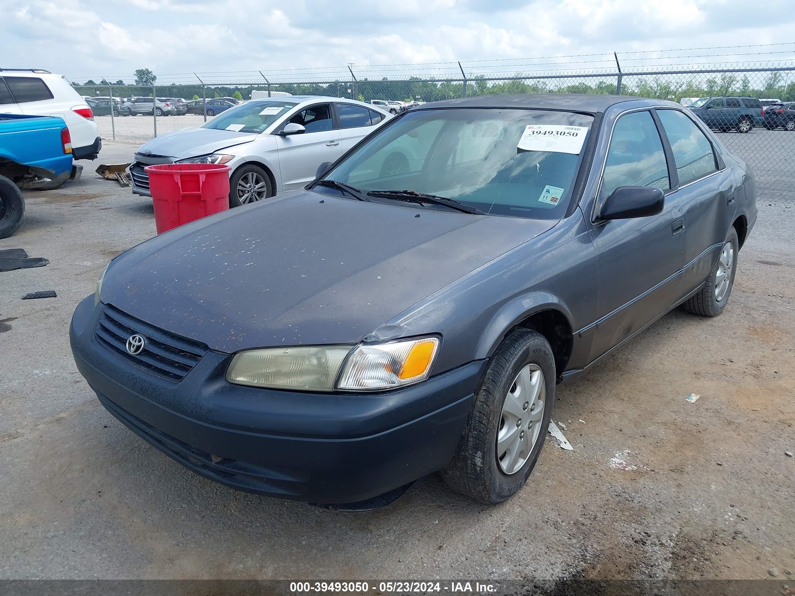 Photo 1 VIN: 4T1BG22K9WU840757 - TOYOTA CAMRY 