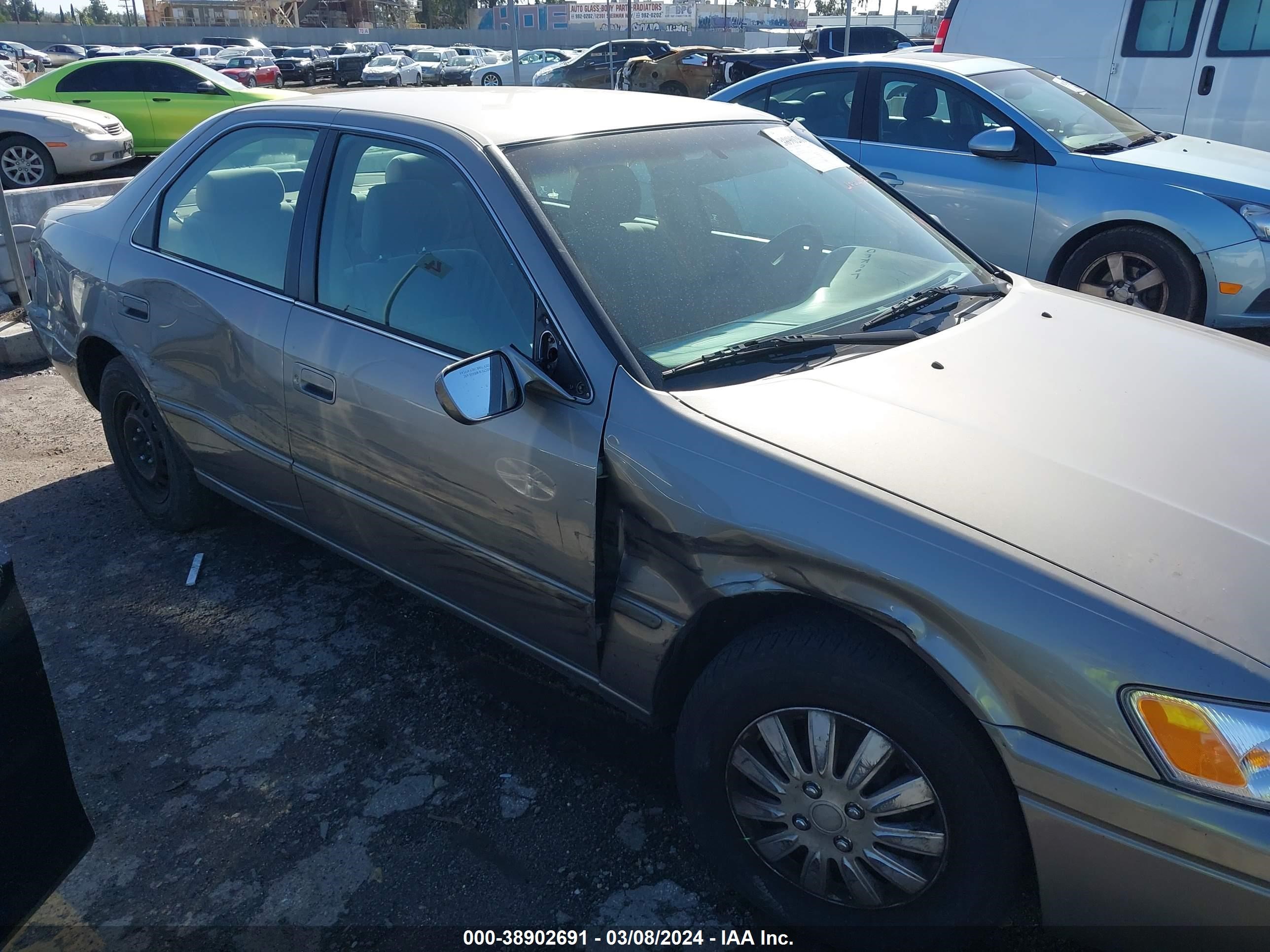 Photo 5 VIN: 4T1BG22K9XU412348 - TOYOTA CAMRY 