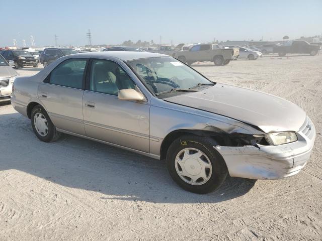 Photo 3 VIN: 4T1BG22K9XU470265 - TOYOTA CAMRY CE 