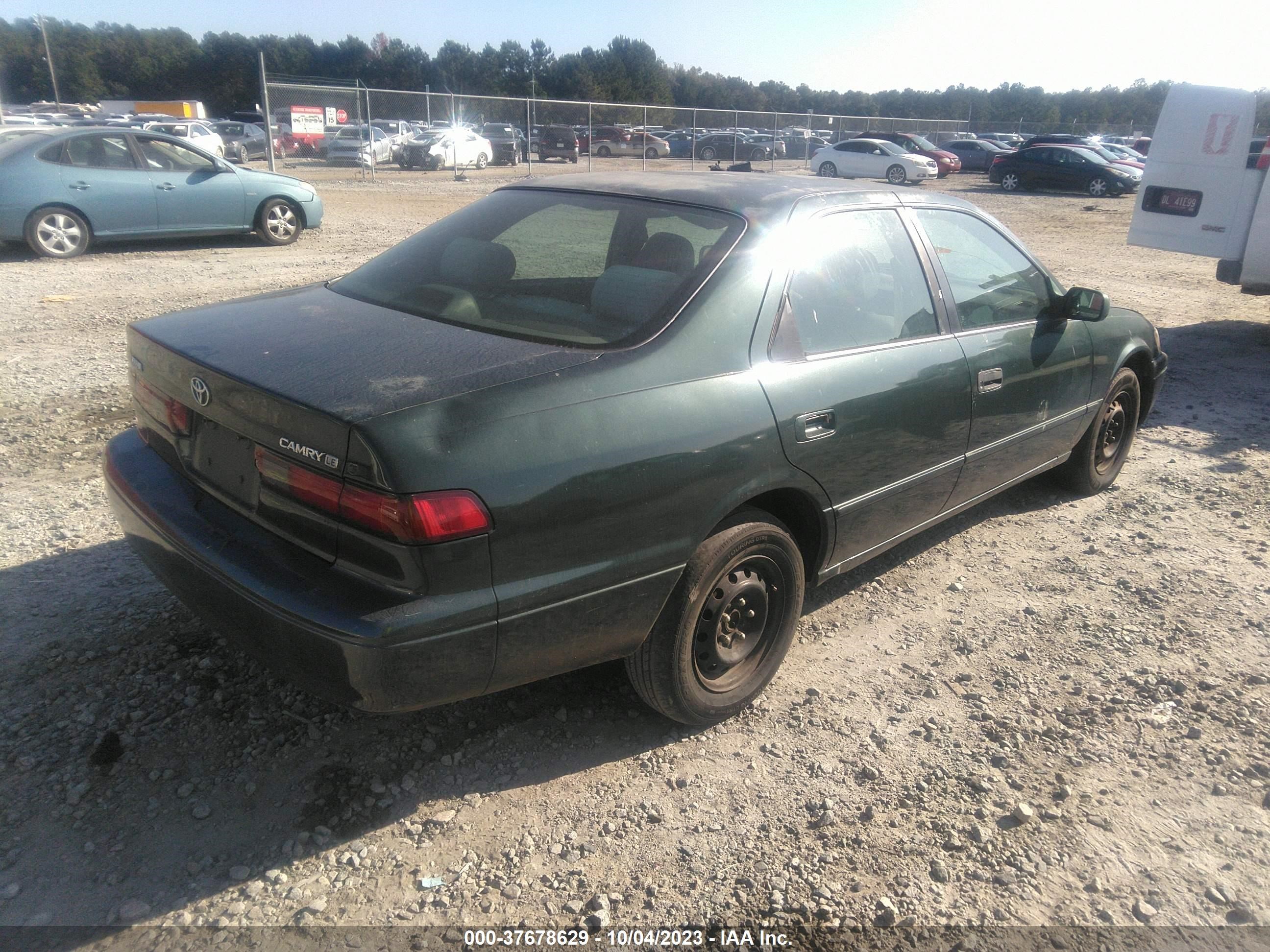 Photo 3 VIN: 4T1BG22K9XU524521 - TOYOTA CAMRY 