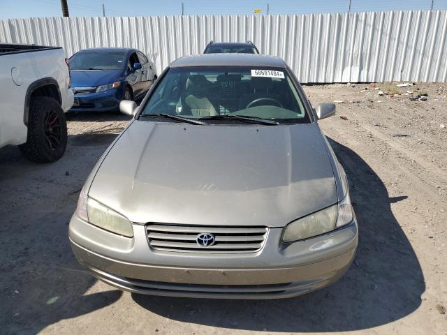 Photo 4 VIN: 4T1BG22K9XU528343 - TOYOTA CAMRY CE 