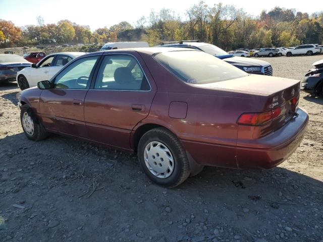 Photo 1 VIN: 4T1BG22K9XU586596 - TOYOTA CAMRY CE 