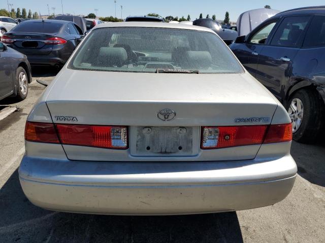 Photo 5 VIN: 4T1BG22K9YU635040 - TOYOTA CAMRY 