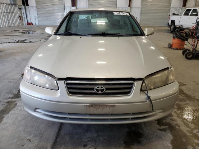 Photo 4 VIN: 4T1BG22K9YU666031 - TOYOTA CAMRY 