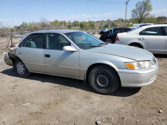 Photo 3 VIN: 4T1BG22K9YU690149 - TOYOTA CAMRY 