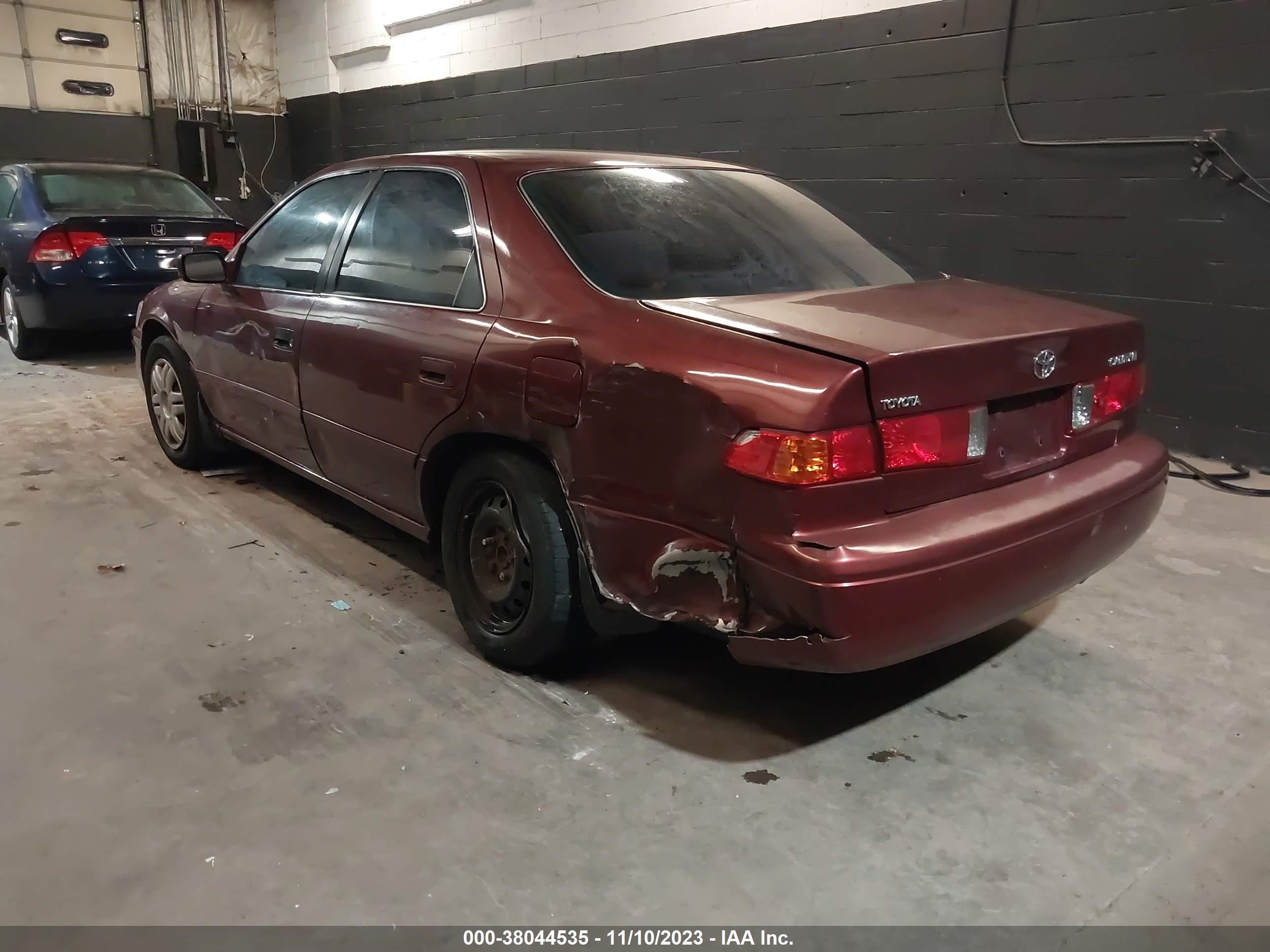 Photo 2 VIN: 4T1BG22KX1U054278 - TOYOTA CAMRY 