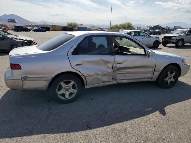 Photo 2 VIN: 4T1BG22KXVU001621 - TOYOTA CAMRY CE 