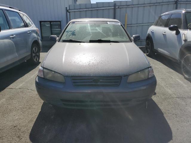 Photo 4 VIN: 4T1BG22KXVU012165 - TOYOTA CAMRY CE 