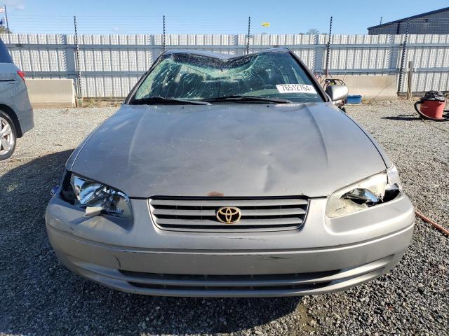 Photo 4 VIN: 4T1BG22KXVU170117 - TOYOTA CAMRY CE 