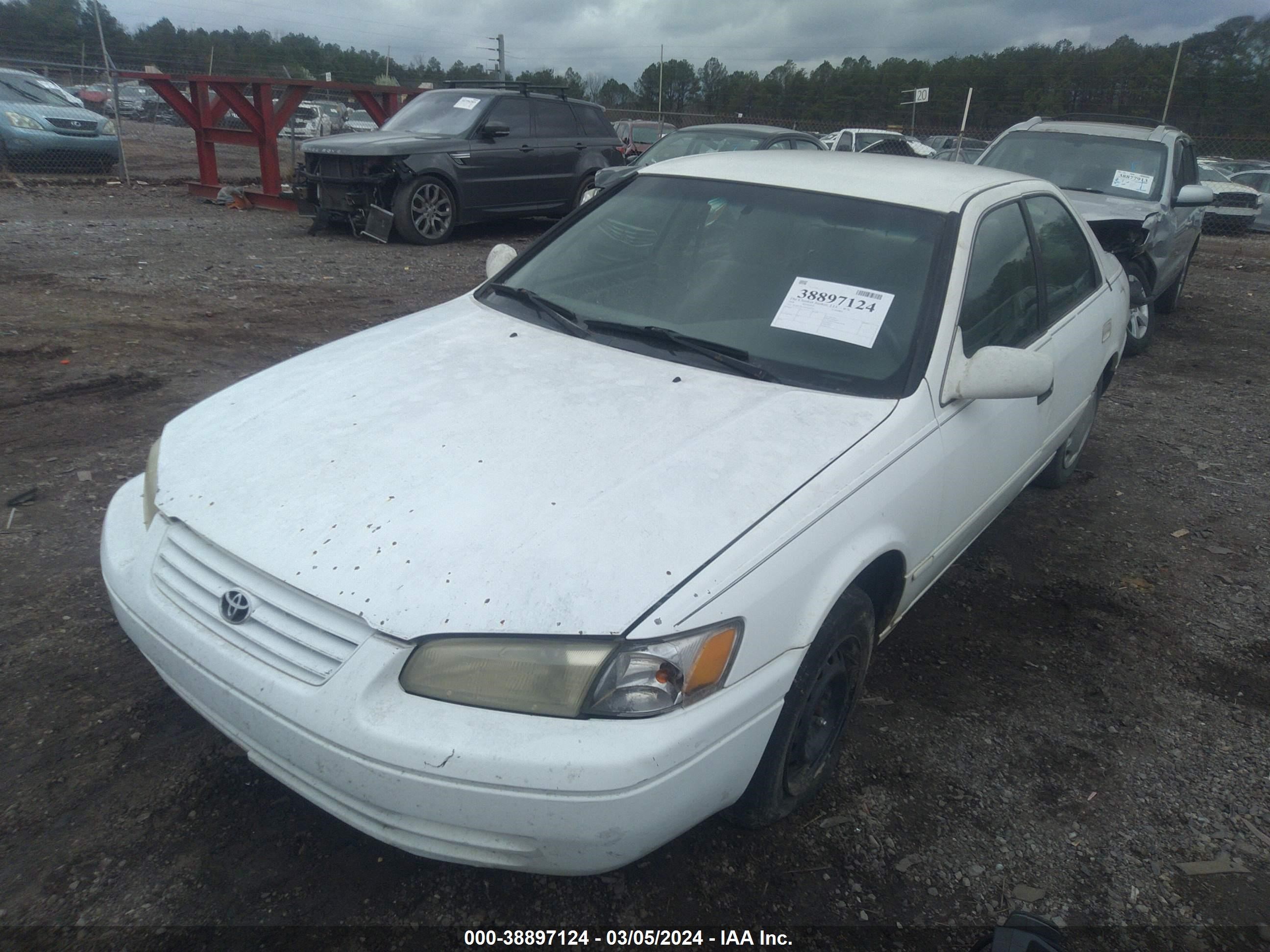 Photo 11 VIN: 4T1BG22KXWU859754 - TOYOTA CAMRY 