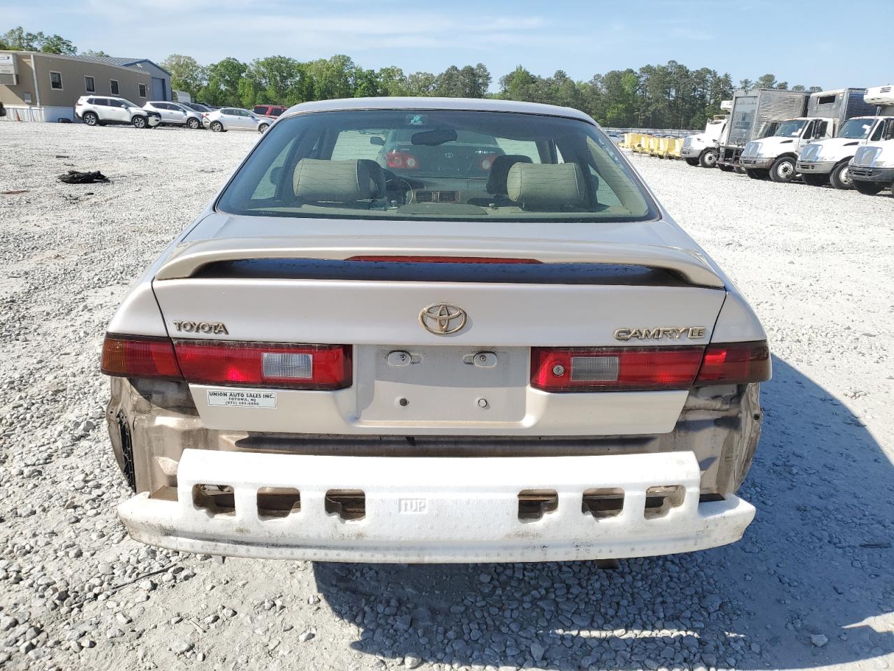 Photo 5 VIN: 4T1BG22KXXU511096 - TOYOTA CAMRY 