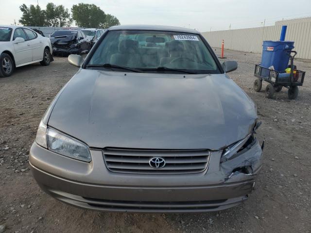 Photo 4 VIN: 4T1BG22KXXU600280 - TOYOTA CAMRY CE 