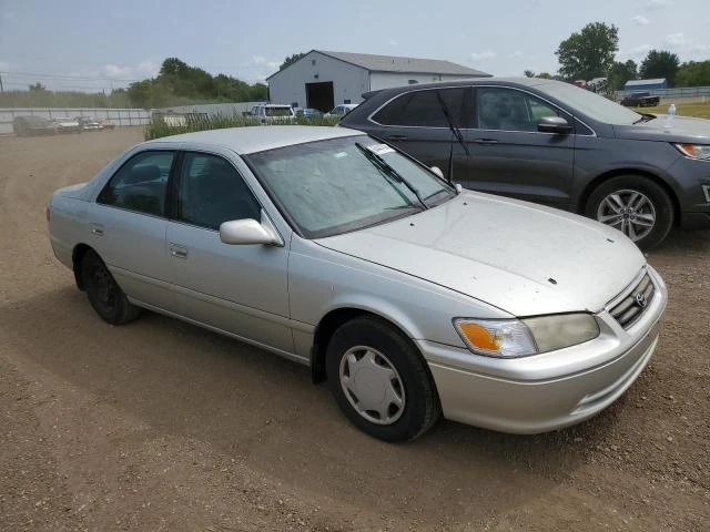 Photo 3 VIN: 4T1BG22KXYU695408 - TOYOTA CAMRY CE 