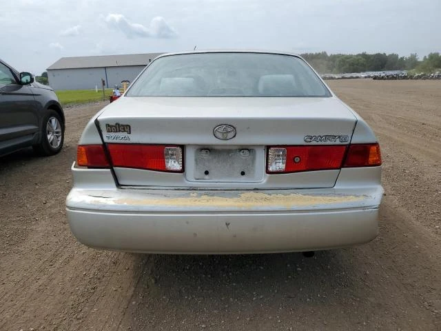 Photo 5 VIN: 4T1BG22KXYU695408 - TOYOTA CAMRY CE 