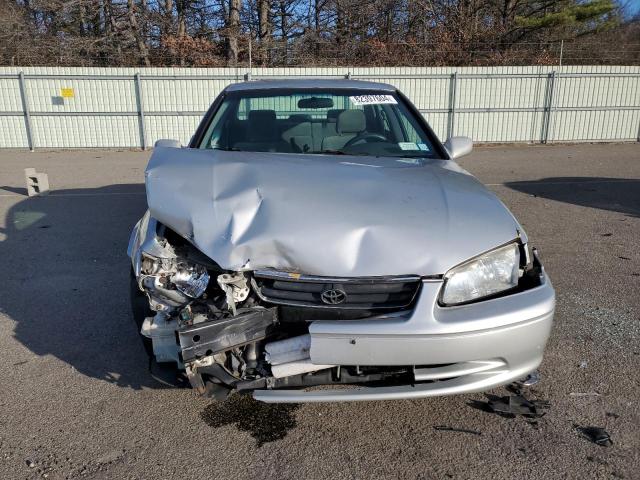 Photo 4 VIN: 4T1BG28K1YU715990 - TOYOTA CAMRY CE 