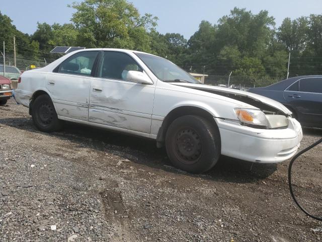 Photo 3 VIN: 4T1BG28K1YU976259 - TOYOTA CAMRY CE 