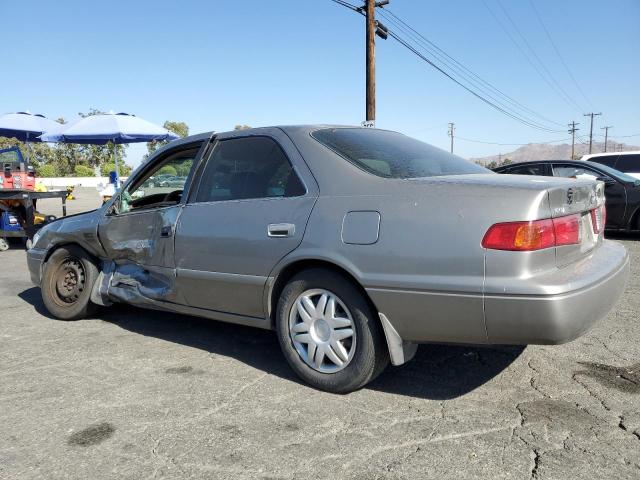 Photo 1 VIN: 4T1BG28K3YU627877 - TOYOTA CAMRY CE 