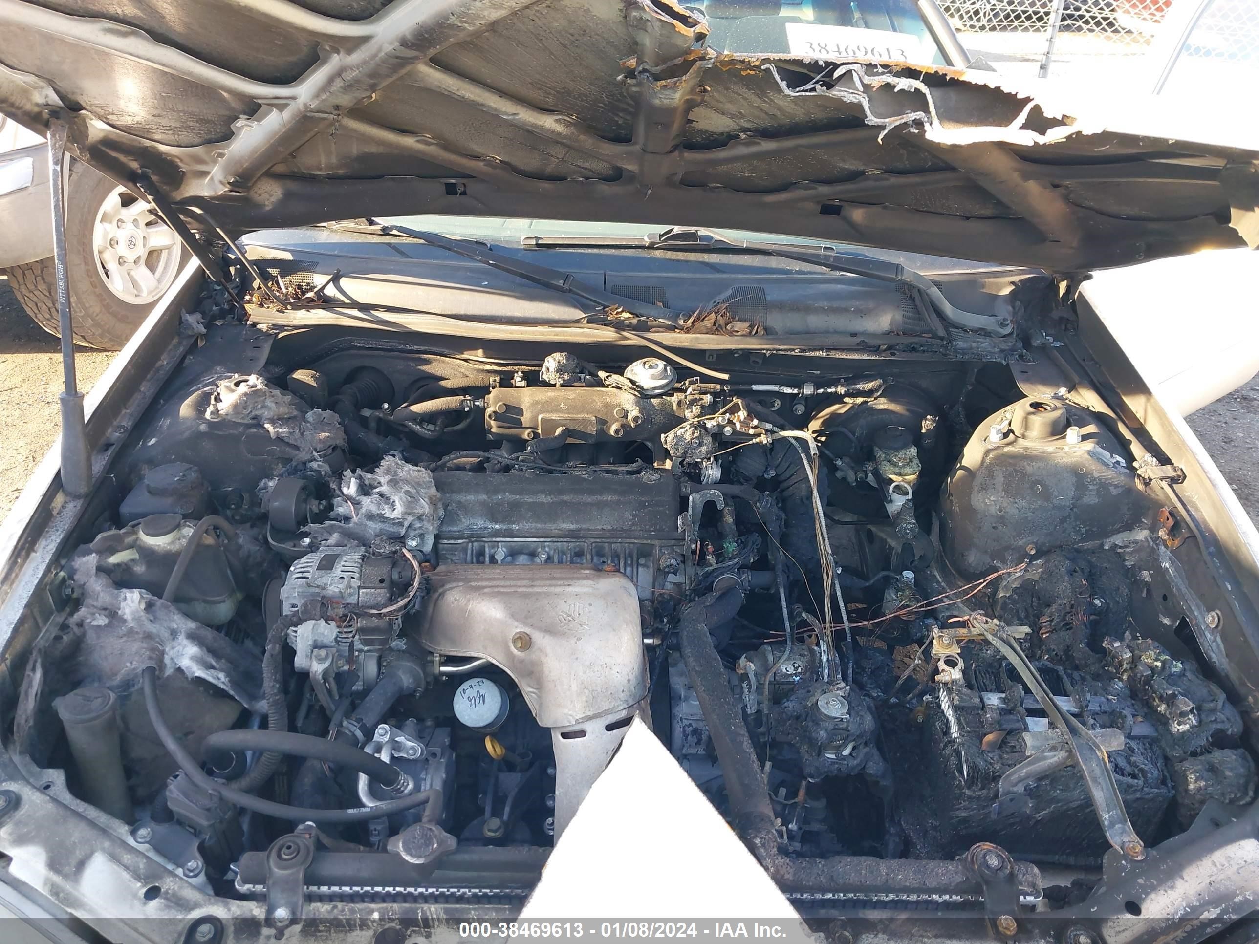 Photo 9 VIN: 4T1BG28K3YU923045 - TOYOTA CAMRY 