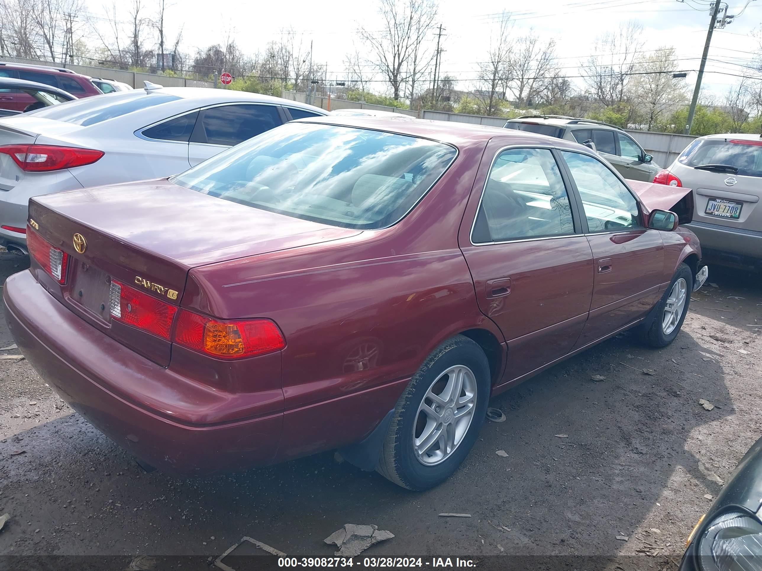 Photo 3 VIN: 4T1BG28K61U845916 - TOYOTA CAMRY 