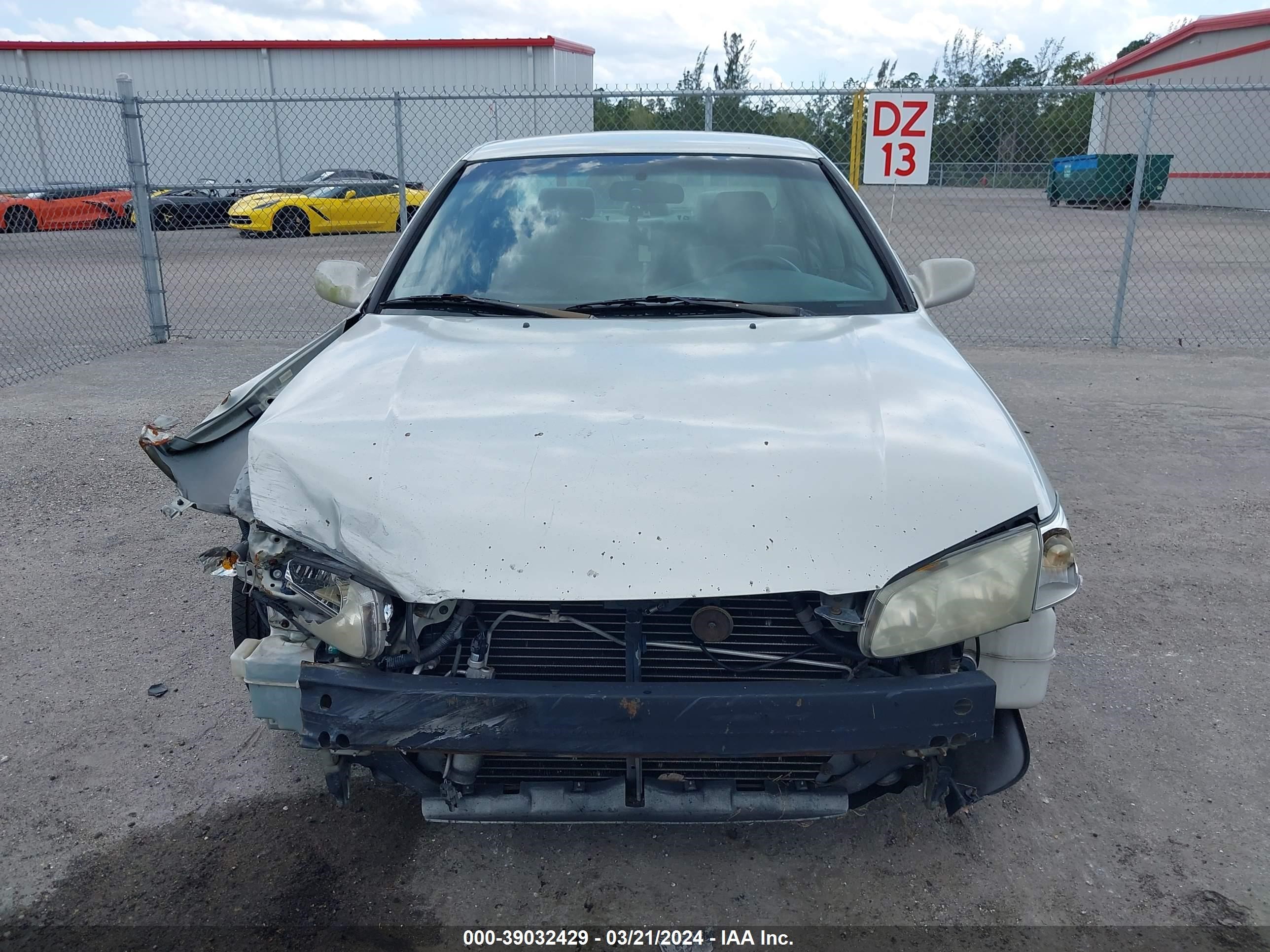 Photo 10 VIN: 4T1BG28K6YU681304 - TOYOTA CAMRY 