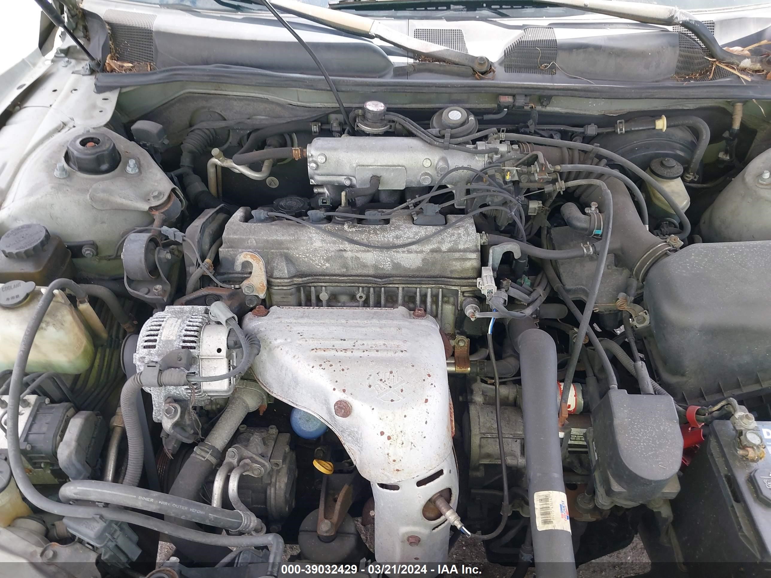 Photo 9 VIN: 4T1BG28K6YU681304 - TOYOTA CAMRY 