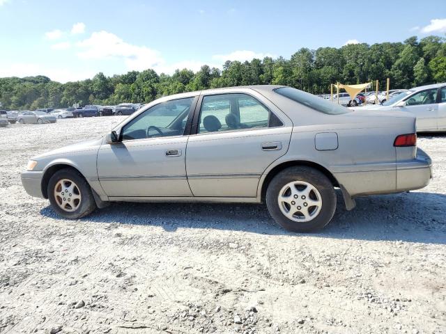 Photo 1 VIN: 4T1BG28K9WU307606 - TOYOTA CAMRY 