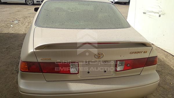 Photo 10 VIN: 4T1BG28K9YU978423 - TOYOTA CAMRY 