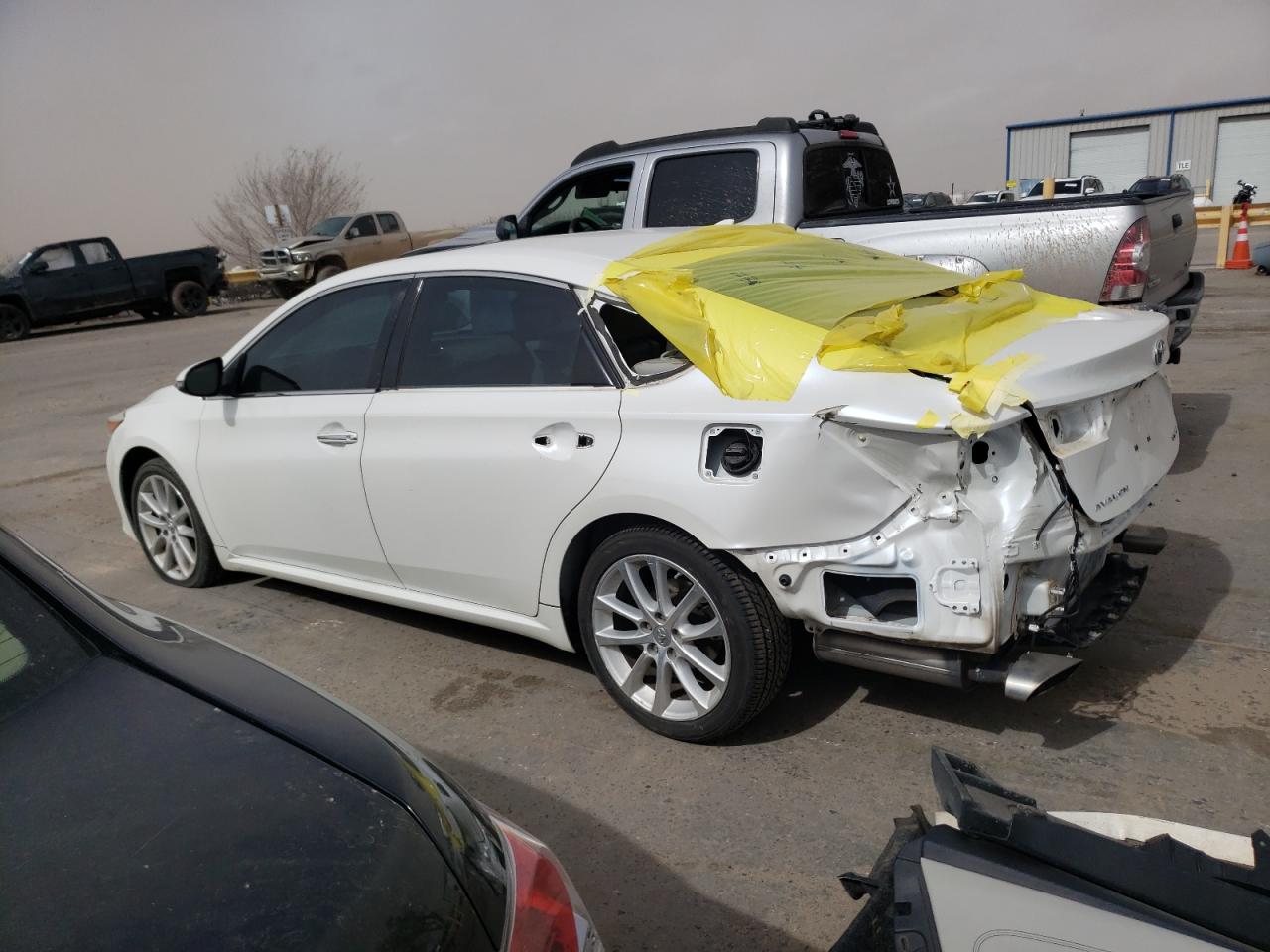 Photo 1 VIN: 4T1BK1EB0DU023520 - TOYOTA AVALON 