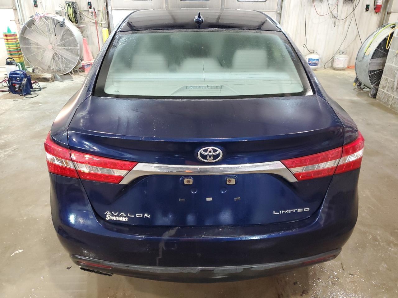 Photo 5 VIN: 4T1BK1EB0DU062950 - TOYOTA AVALON 