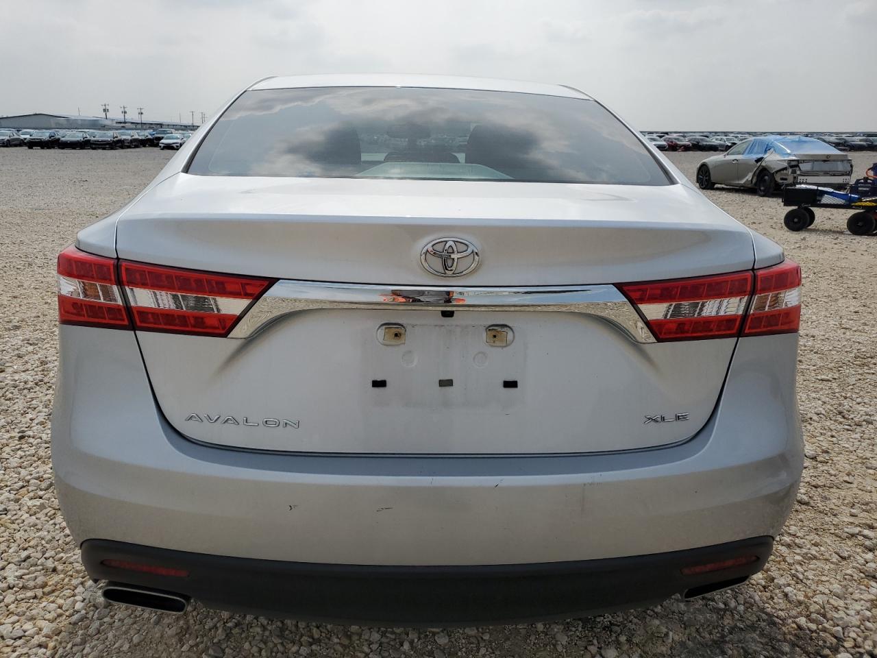 Photo 5 VIN: 4T1BK1EB0DU066268 - TOYOTA AVALON 