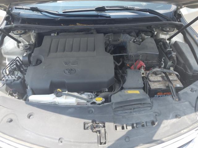 Photo 6 VIN: 4T1BK1EB0DU069753 - TOYOTA AVALON BAS 