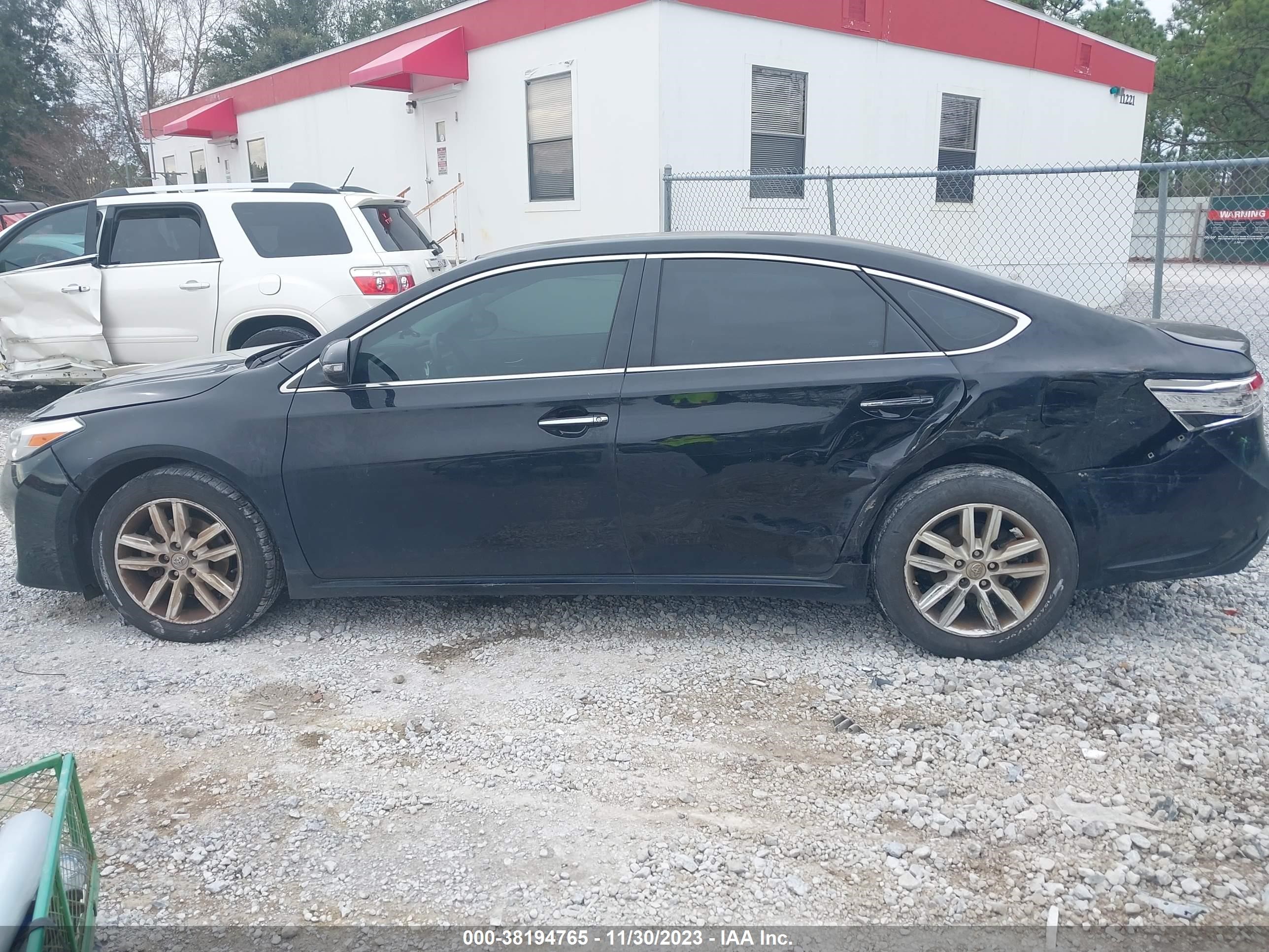 Photo 13 VIN: 4T1BK1EB1DU077490 - TOYOTA AVALON 