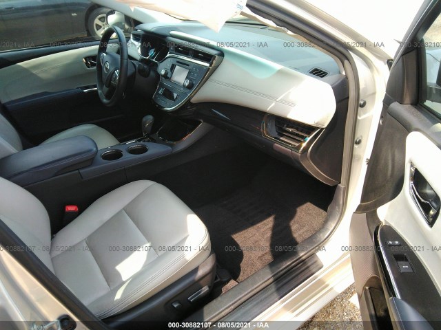 Photo 4 VIN: 4T1BK1EB1EU109193 - TOYOTA AVALON 