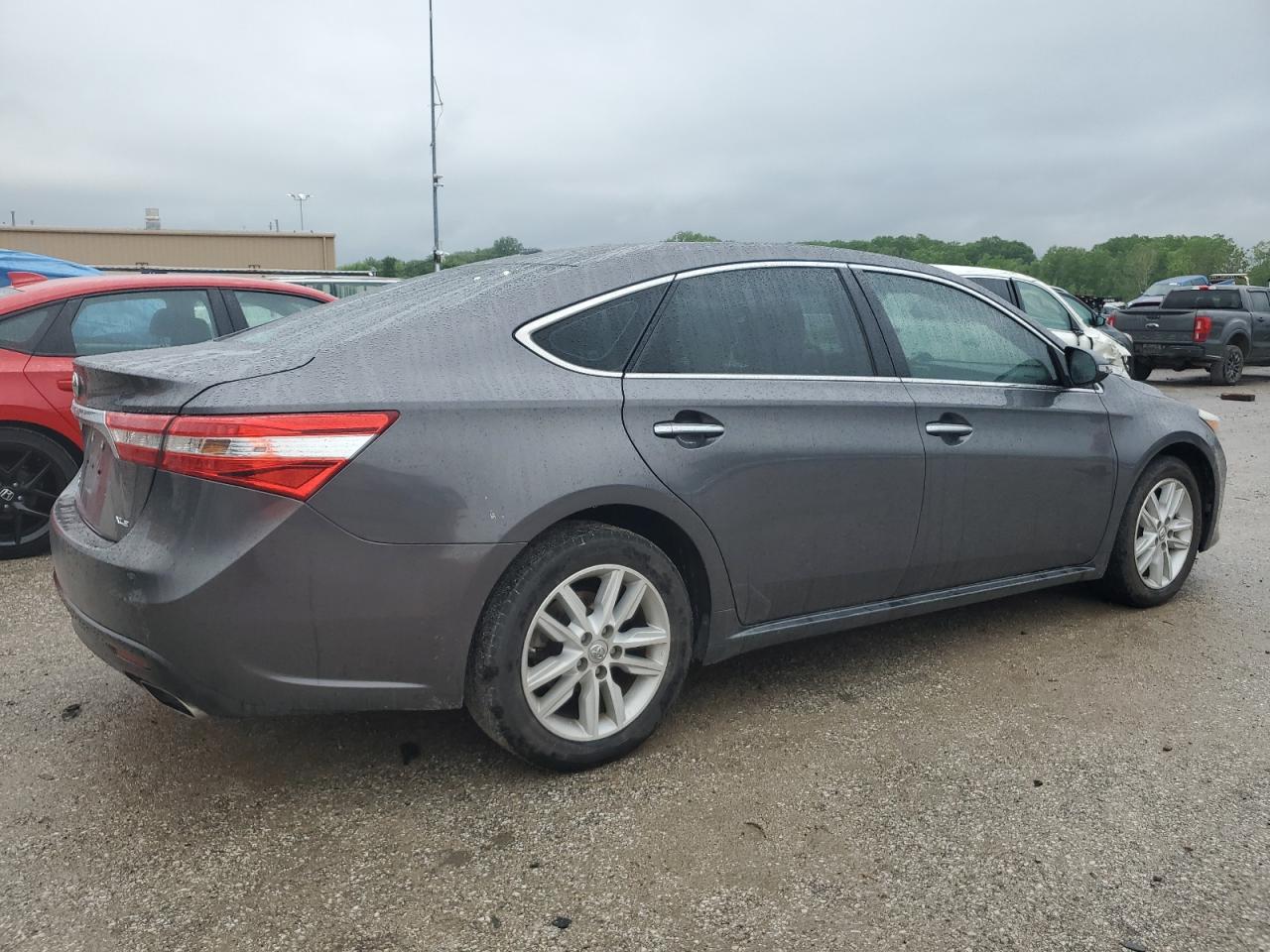 Photo 2 VIN: 4T1BK1EB1FU174434 - TOYOTA AVALON 