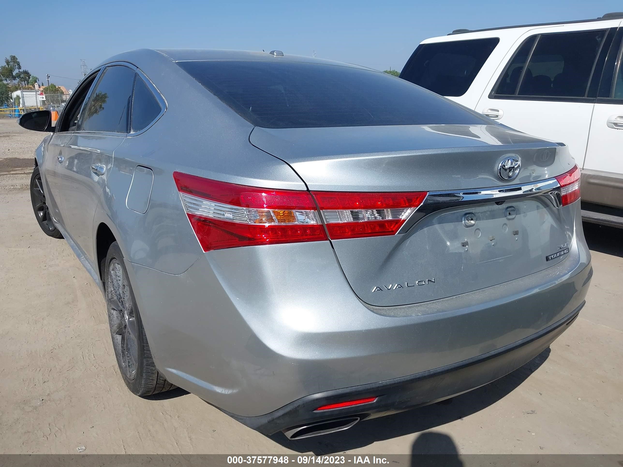 Photo 2 VIN: 4T1BK1EB1FU177110 - TOYOTA AVALON 