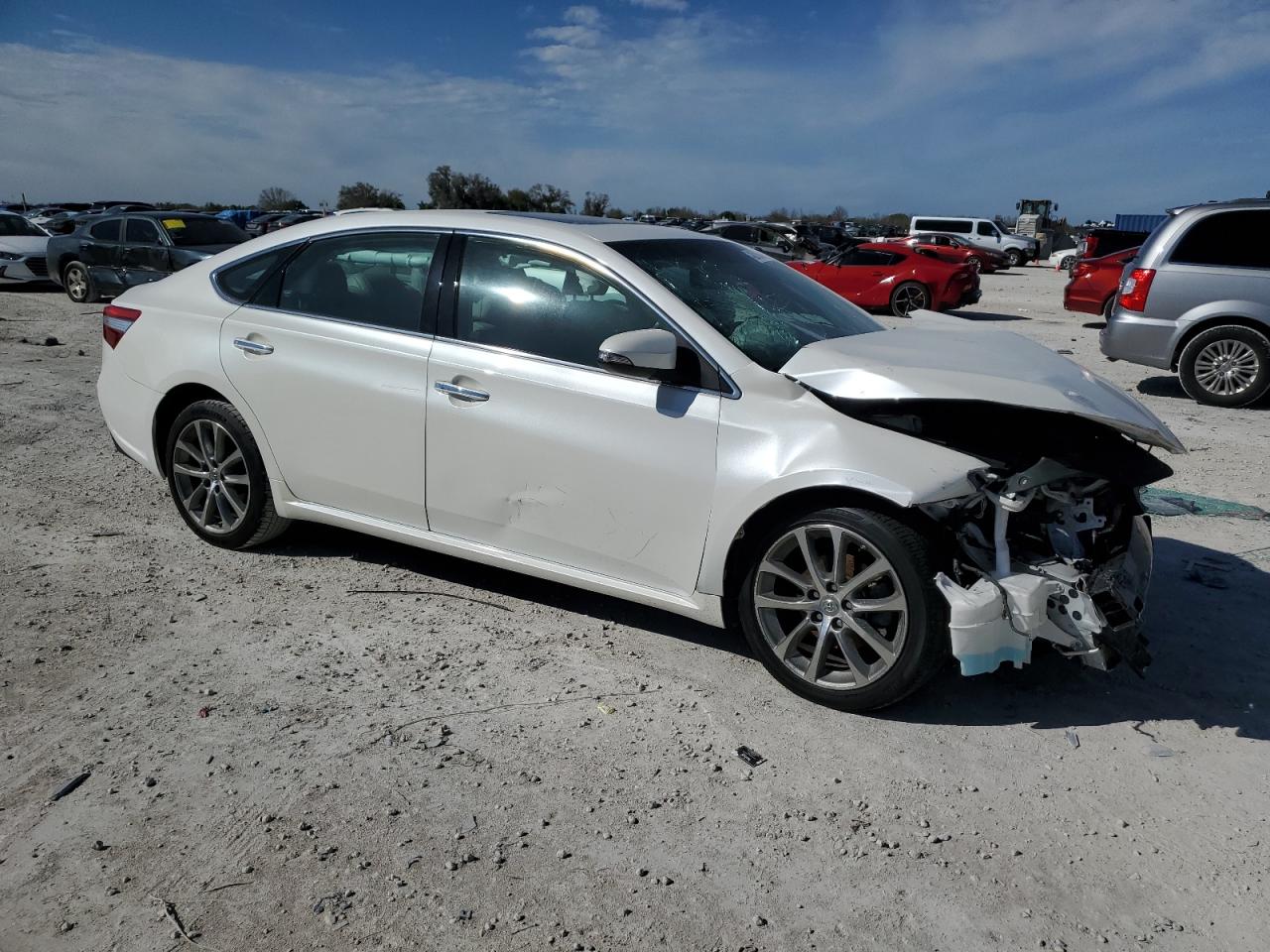 Photo 3 VIN: 4T1BK1EB1FU180122 - TOYOTA AVALON 