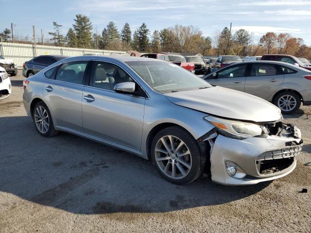 Photo 3 VIN: 4T1BK1EB1FU189709 - TOYOTA AVALON XLE 