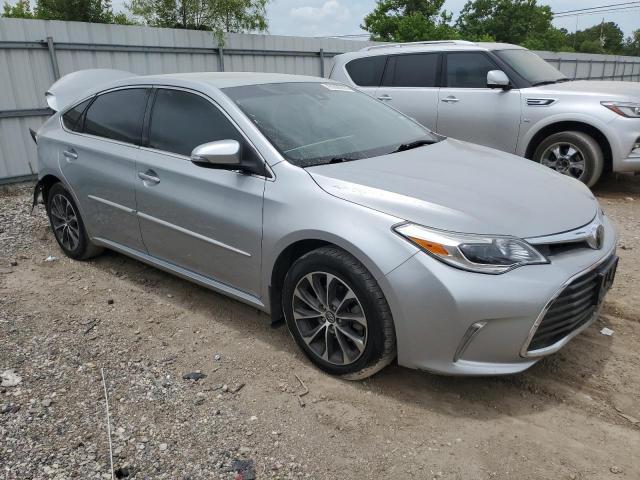 Photo 3 VIN: 4T1BK1EB1JU280293 - TOYOTA AVALON XLE 