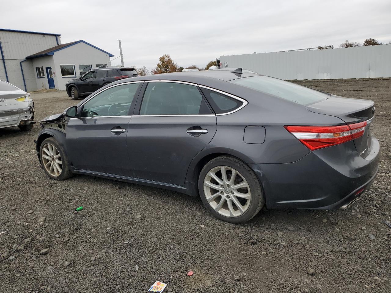 Photo 1 VIN: 4T1BK1EB2DU022675 - TOYOTA AVALON 