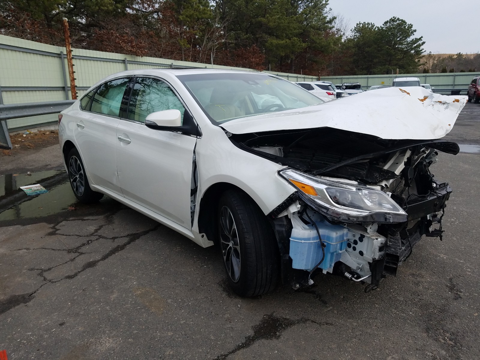 Photo 0 VIN: 4T1BK1EB2JU265348 - TOYOTA AVALON XLE 