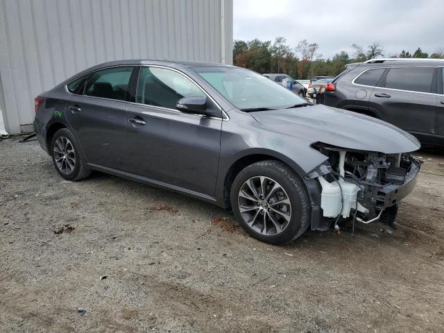 Photo 3 VIN: 4T1BK1EB2JU285910 - TOYOTA AVALON XLE 