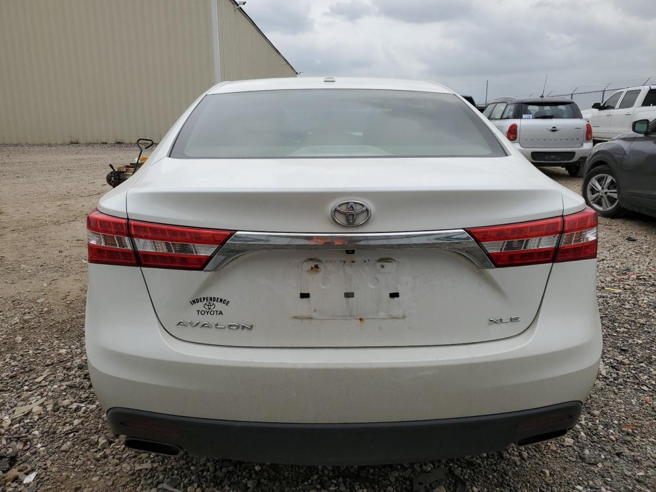 Photo 5 VIN: 4T1BK1EB3EU093420 - TOYOTA AVALON 