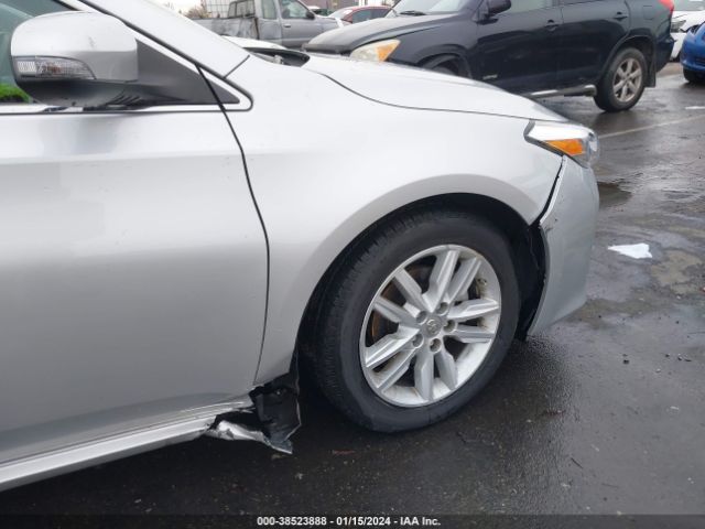 Photo 5 VIN: 4T1BK1EB3EU123824 - TOYOTA AVALON 