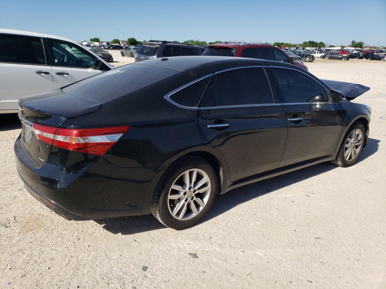 Photo 2 VIN: 4T1BK1EB3FU149065 - TOYOTA AVALON 