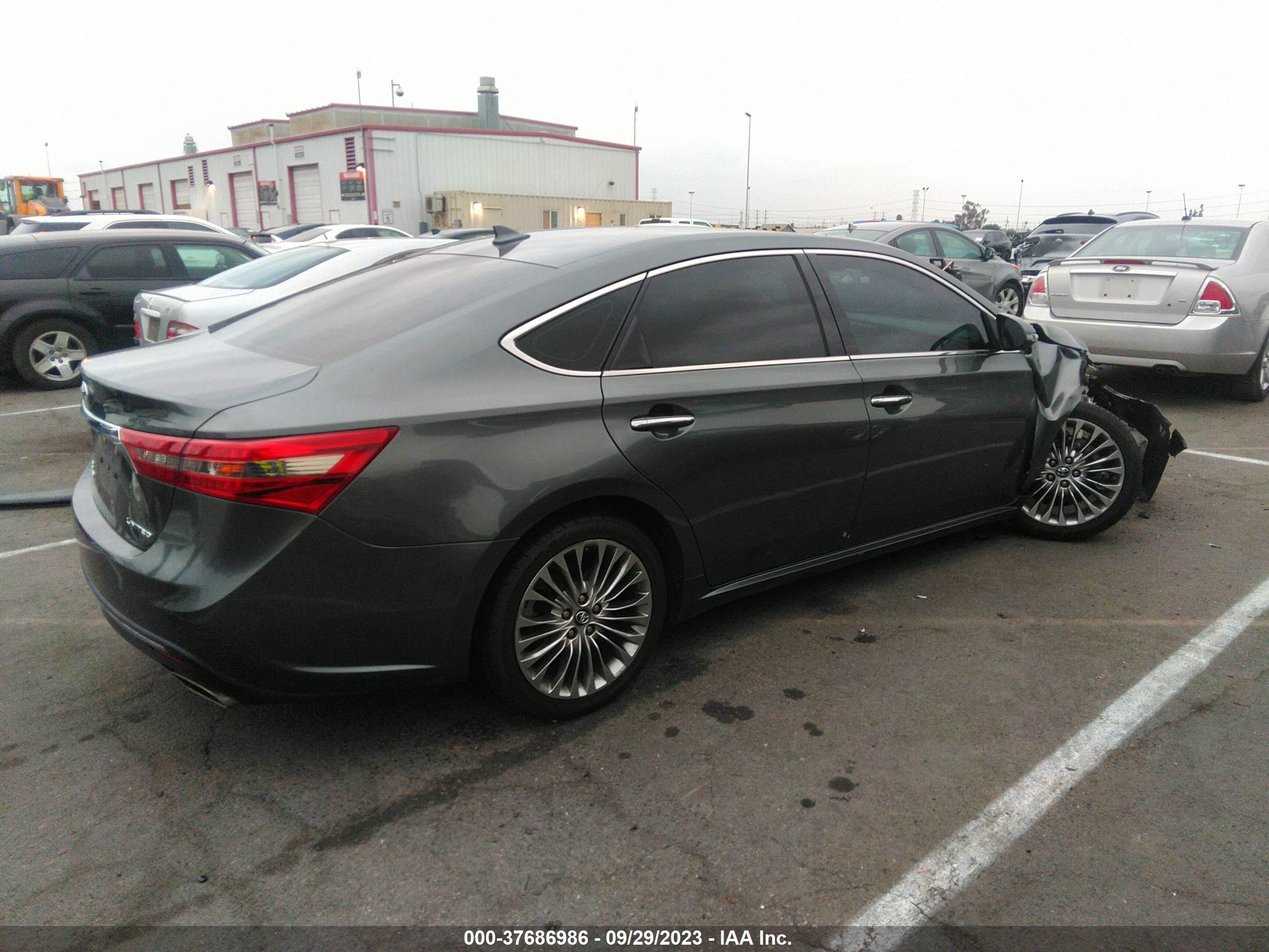 Photo 3 VIN: 4T1BK1EB3GU242170 - TOYOTA AVALON 