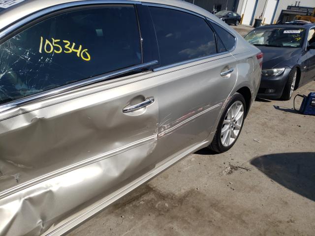 Photo 9 VIN: 4T1BK1EB4DU032236 - TOYOTA AVALON BAS 