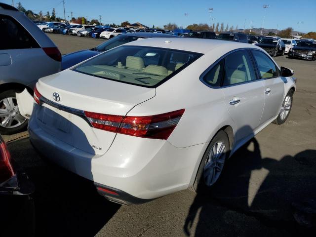 Photo 2 VIN: 4T1BK1EB4FU182933 - TOYOTA AVALON 