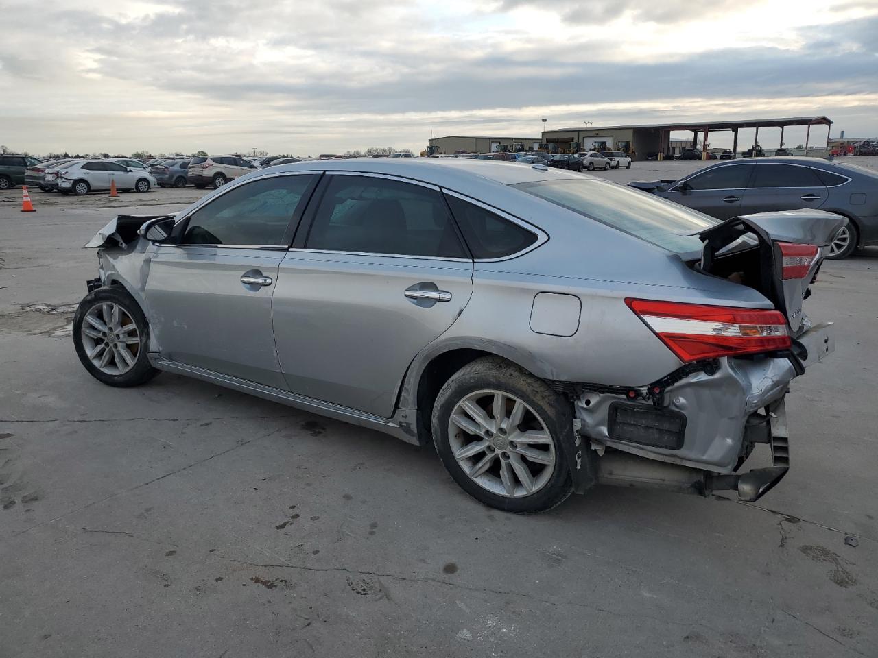 Photo 1 VIN: 4T1BK1EB4FU186464 - TOYOTA AVALON 