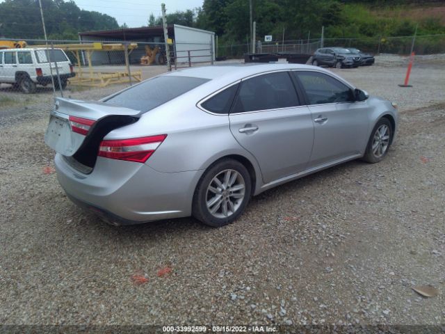 Photo 3 VIN: 4T1BK1EB5DU055475 - TOYOTA AVALON 