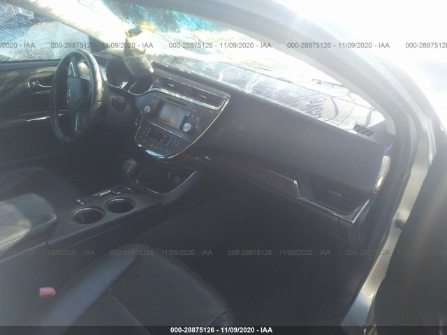 Photo 4 VIN: 4T1BK1EB5EU089207 - TOYOTA AVALON 